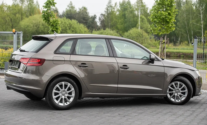 Audi A3 cena 37900 przebieg: 232000, rok produkcji 2014 z Radom małe 436